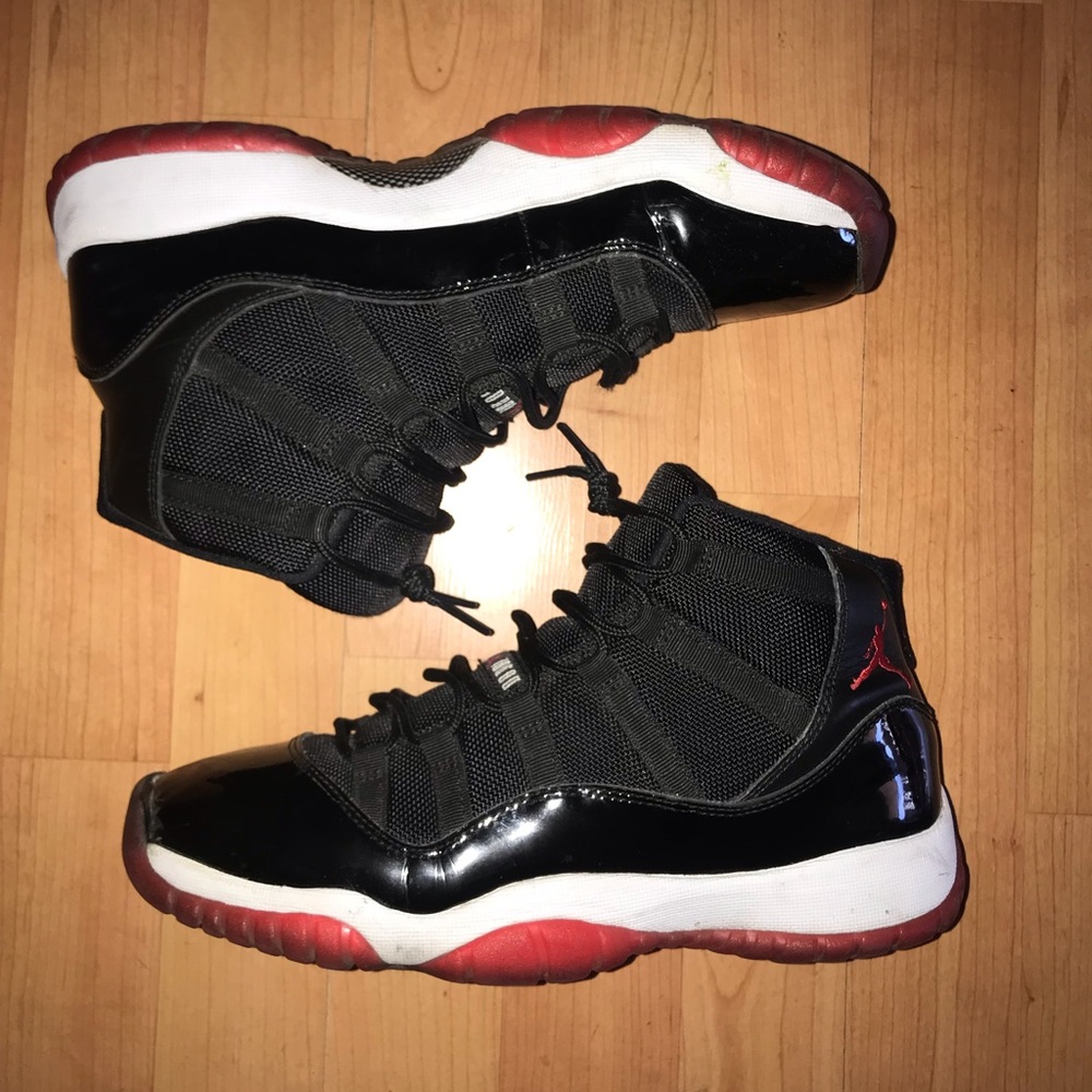 Jordan 11 bred  size 7